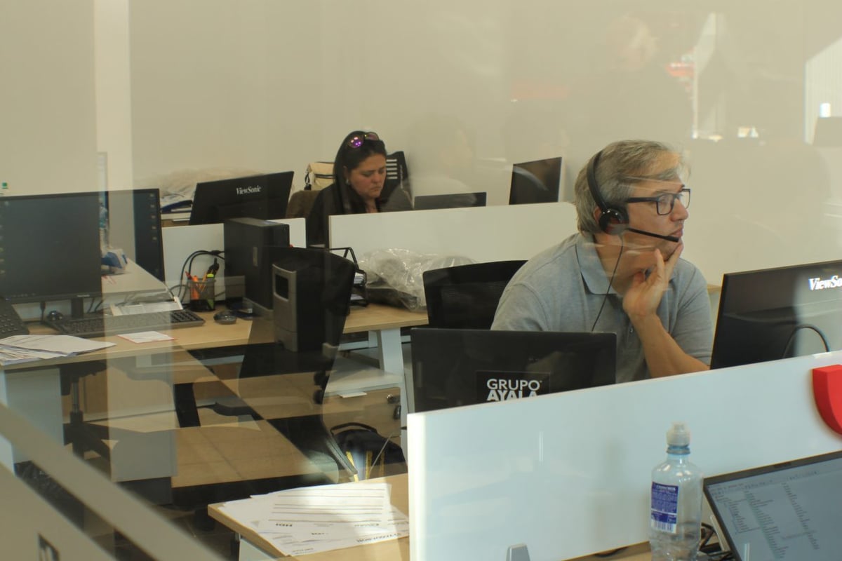YAGUARON REPUESTOS — Logística · Oficinas + Depósito en Montevideo, Uruguay — imagen 9